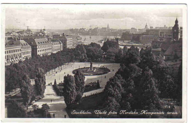 174   Stockholm. Utsikt från Nordiska Kompaniets terass.