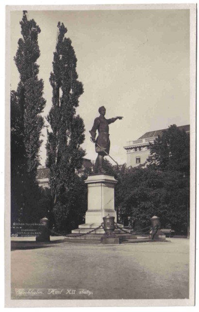 69   Stockholm. Karl XII staty.